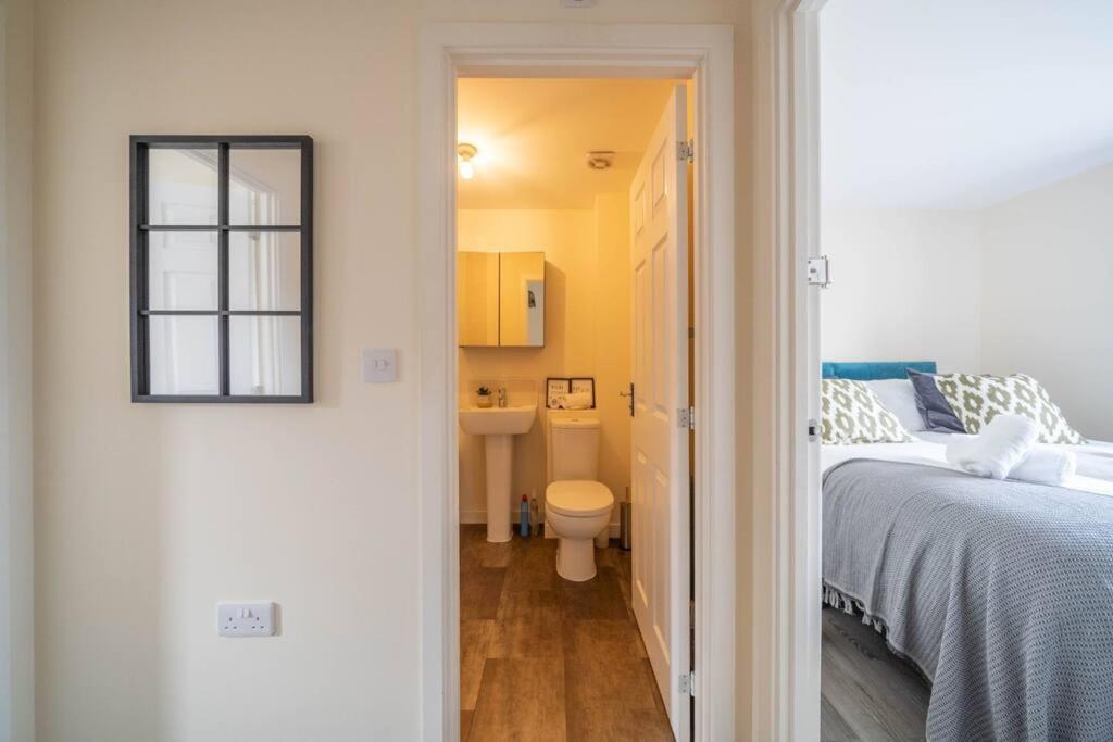 Апартаменти Good For Company Let 2-Bed In Coventry 2X Parking Екстер'єр фото
