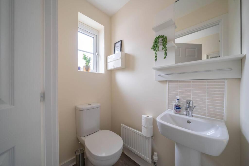 Апартаменти Good For Company Let 2-Bed In Coventry 2X Parking Екстер'єр фото